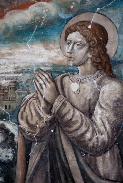 Lower cloister walk, SW testera, Crucifixion, detail - San Andrés, cloister with murals