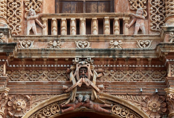 Portal architrave & choir loft window balcony - Façade, lateral portal & sacristy door