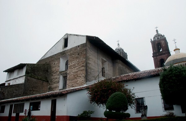 Santa María, exterior transept - Tlatlauquitepec, Puebla