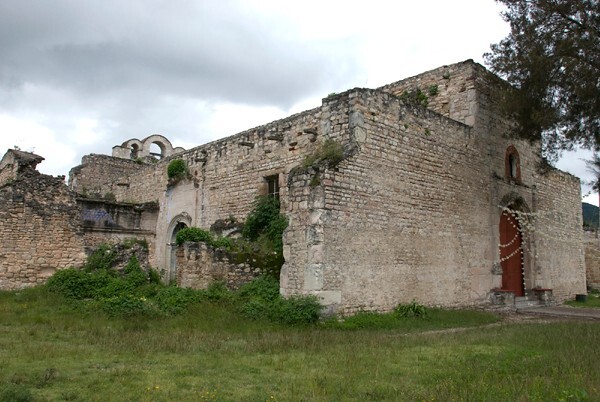 San Juan Bautista, façade & N exterior nave - San Juan Teposcolula, Oaxaca