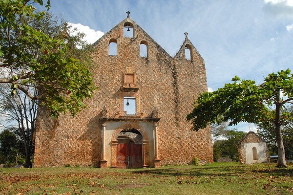 San Antonio, façade - Ticum, Yucatán