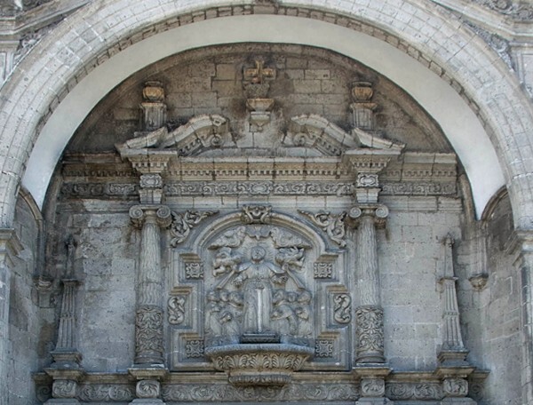 Façade, second story - San Felipe el Viejo