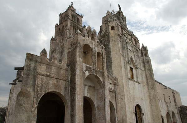 Façade, capilla abierta & portería - San Mateo