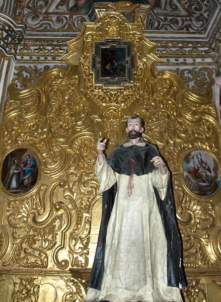 W transept, return Santo Domingo altar - West Transept