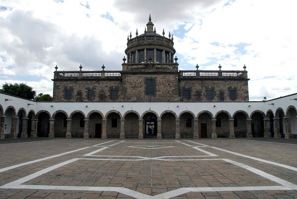 Large patio & dome - Hospicio Cabañas