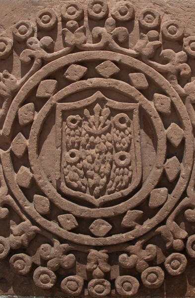 Mixquiahuala, Hidalgo, San Antonio, façade, portal, right pilaster ro - Mixquiahuala, Hidalgo