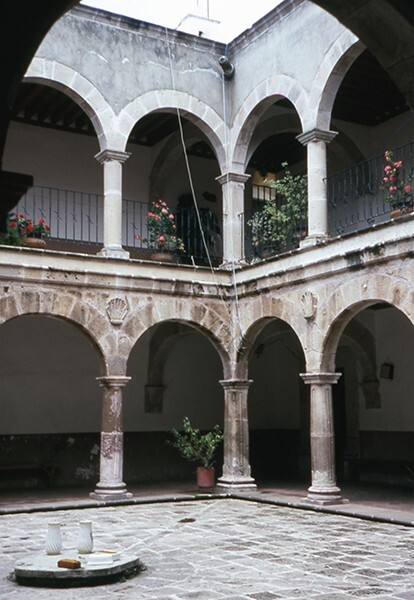 Cloister - San Nicolás de Tolentino