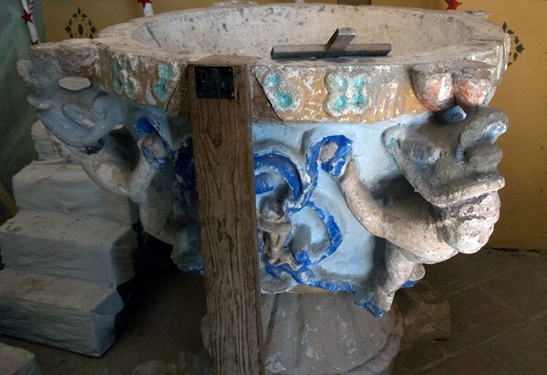 San Mateo, baptismal font - Yucucui, Oaxaca