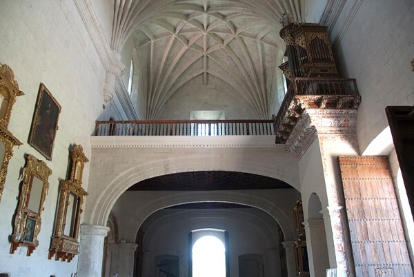 Sotocoro & choir loft - Sotocoro, nave & sanctuary vaulting