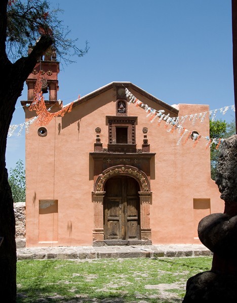 Capilla Casqueros, façade & bell-tower - San Miguel Viejo, Guanajuato