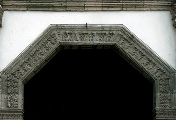 Santa Clara, façade portal archivolt - Santa Clara Coatitla, México