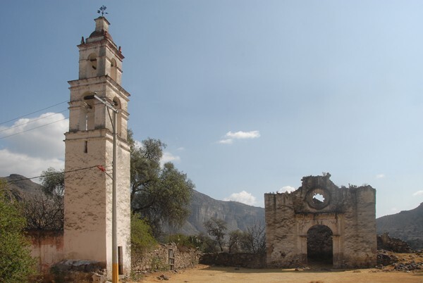 Santiago, façade & separate bell-tower - Santiago