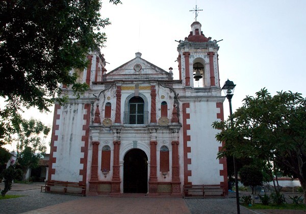 Santa Ana, façade & bell-towers - Santa Ana del Valle, Oaxaca
