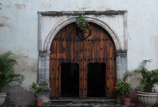Santo Domingo, façade portal - Oaxtepec, Morelos