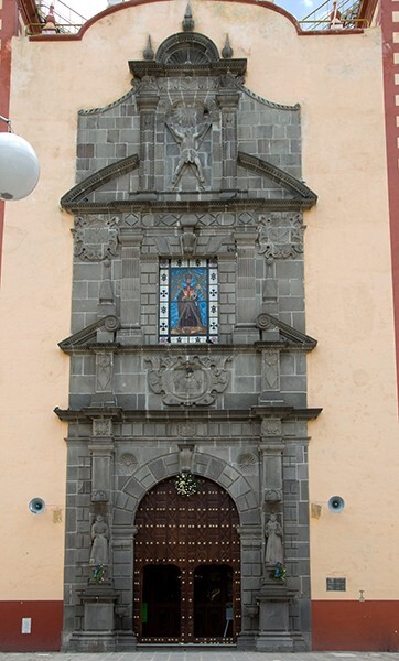 Façade - San Andrés Apóstol
