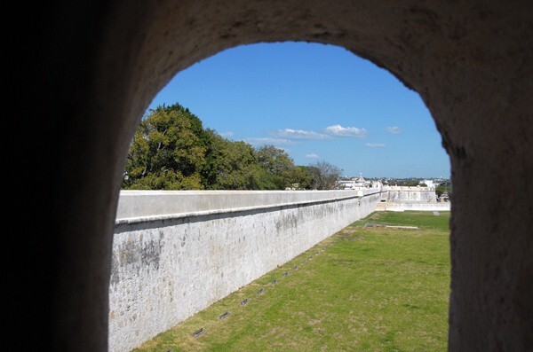 Baluarte de San Pedro, transverse - Baluartes (Bastions)