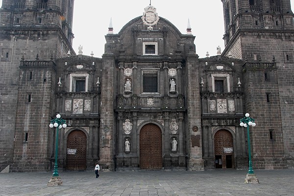 Façade, three portals - Catedral de la Inmaculada Concepción
