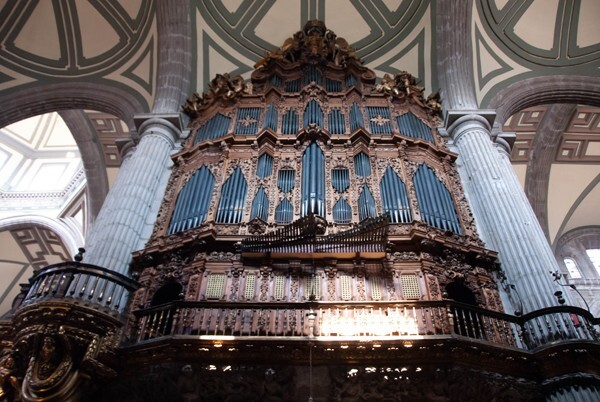 Nave organ - Catedral de La Asunción