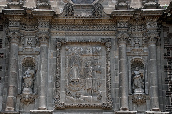 W portal, Second Visitation - Nuestra Señora de Guadalupe