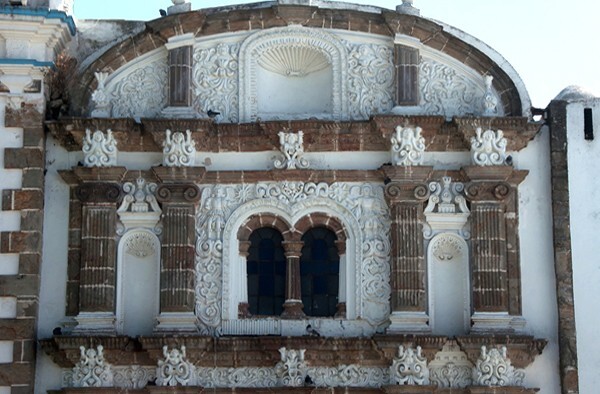 Atzitzimititlán, Tlaxcala, Nuestra Señora de Belén, façade upper tiers - Tlaxcala