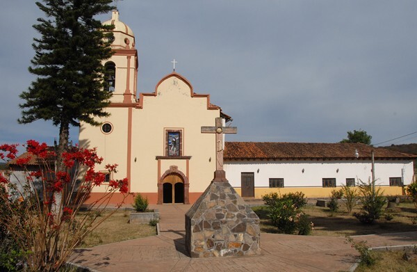 San Miguel Arcángel - Aquiles Serdán, Michoacán