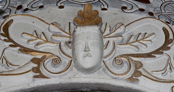 Nave vault relief - Santa María, Capilla de la Candelaria
