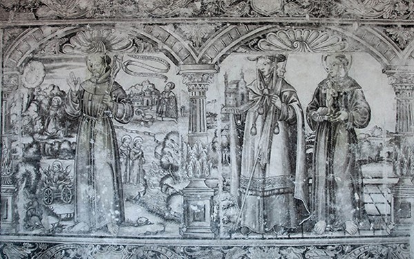 W wall mural - San Miguel Arcángel, sala de profundis murals