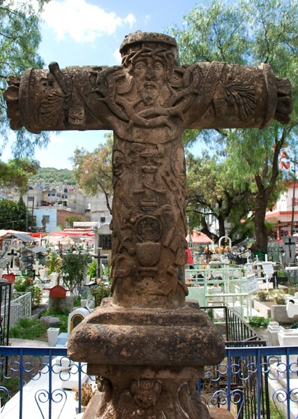 Santiago, atrial cross, front - Atzacoalco