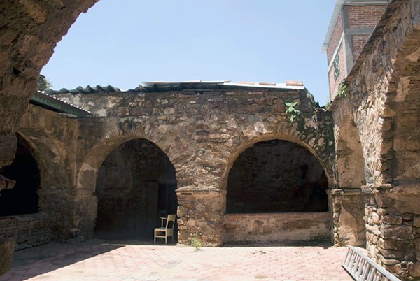 La Santa Cruz, cloister - Santa Cruz Mixtepec, Oaxaca