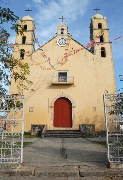 Façade & bell-towers - San Miguel Arcángel
