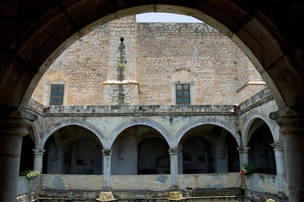 Upper cloister arches - San Martín, nave, cloister & convento