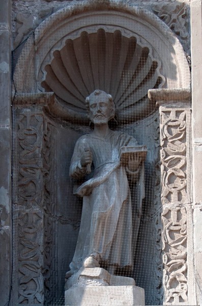 Façade, lower tier sculpture (left) - La Soledad