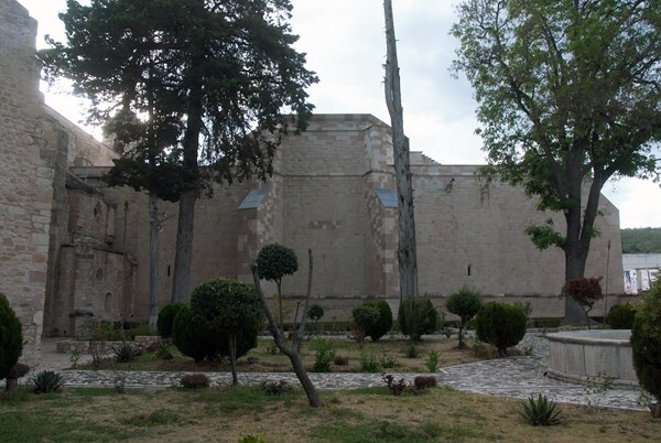Capilla abierta, rear view - Capilla abierta