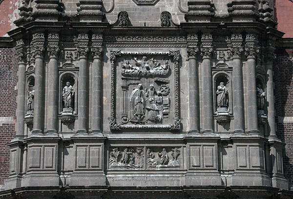 Façade, second tier - Nuestra Señora de Guadalupe