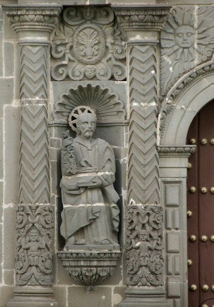 San Dionisio, façade, lower tier sculpture left, St. Peter - Yauhquemehcan, Tlaxcala