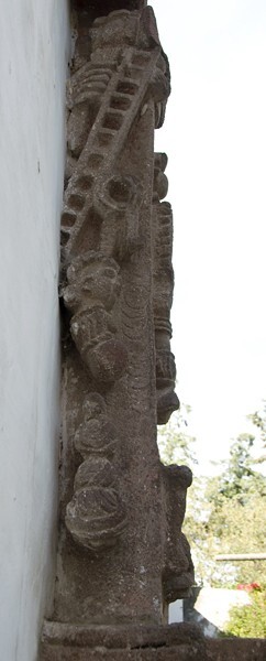 San Francisco, wall cross, side view - Tepeapulco, Hidalgo