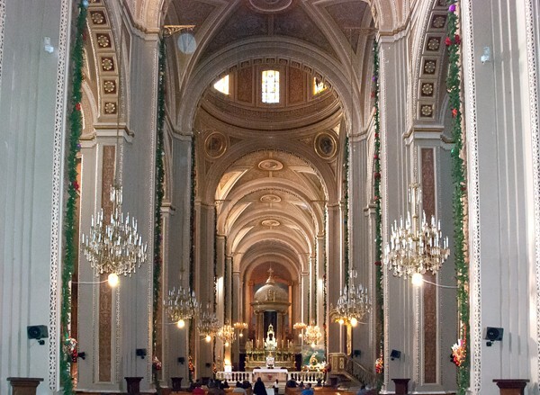 La Transfiguración de Cristo, nave - La Transfiguración de Cristo