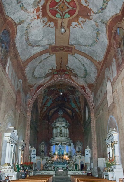 Nave & sanctuary - San Juan Bautista, nave, cloister & sala de profundis