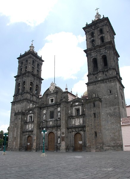 Façade & bell-towers - Catedral de la Inmaculada Concepción