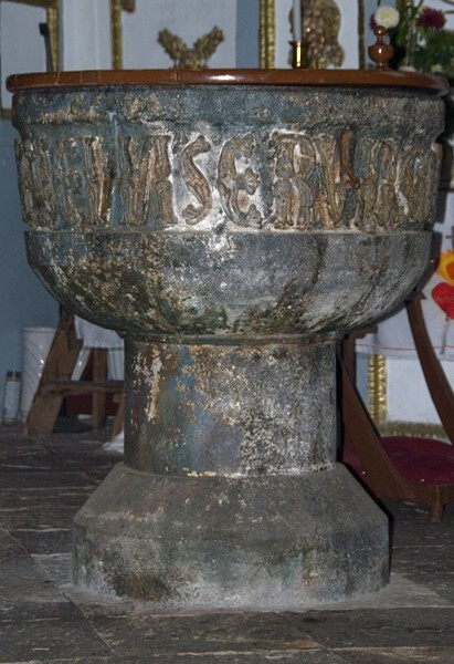 Tochimilco, Puebla, Asunción de Nuestra Señora, baptismal font - Tochimilco, Puebla
