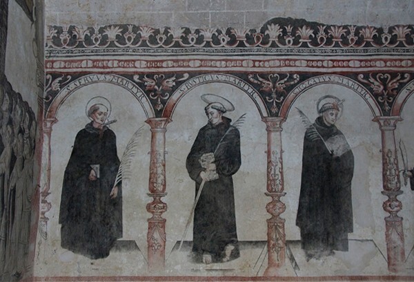 Sala de profundis, SSS Servus, Rusticus & Rogatus - San Juan Bautista, nave, cloister & sala de profundis