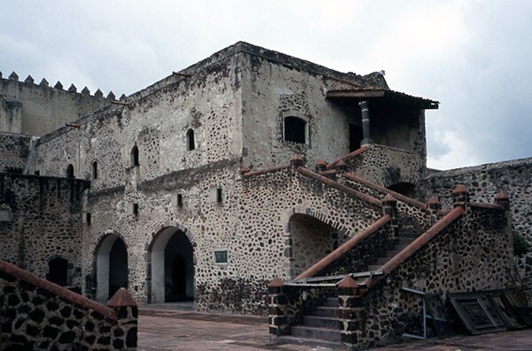 Convento - San Agustín, convento, large & small cloisters, apse