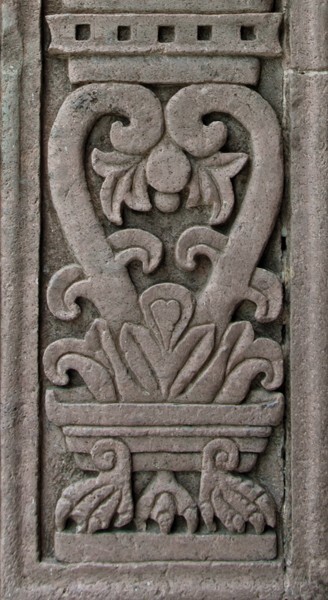 Façade portal, left jamb, detail - Santiago Apóstol