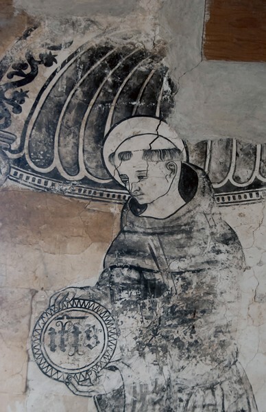 Cloister walk, pillar mural detail - Cloister grisaille murals