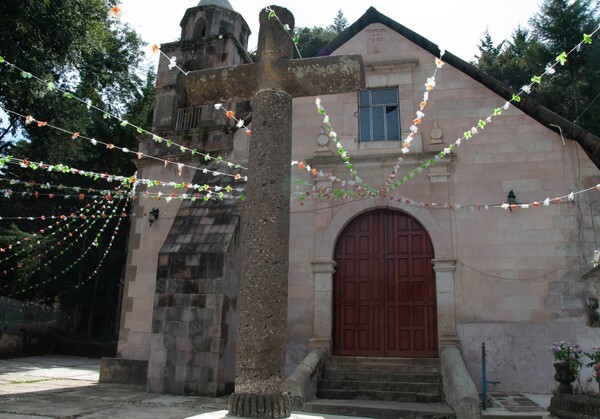 San Lorenzo, façade & atrial cross - Tlacotepec, Michoacán