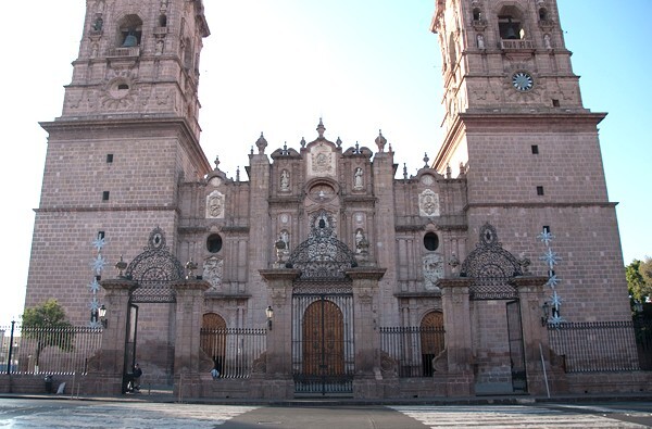 La Transfiguración de Cristo (Catedral), façade & bell-towers - La Transfiguración de Cristo
