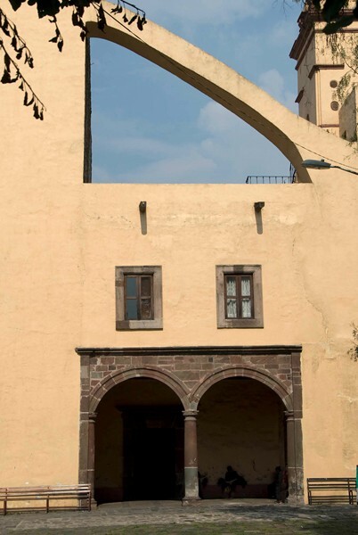 San Bernardino de Sena, portería - Xochimilco