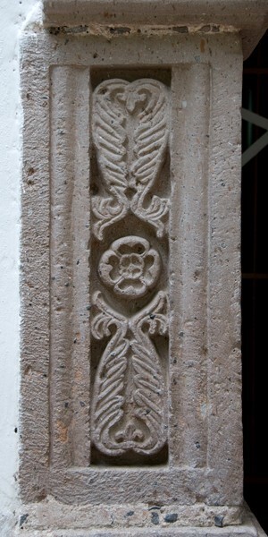 San José, façade, main portal, left pilaster - Atlán, Hidalgo