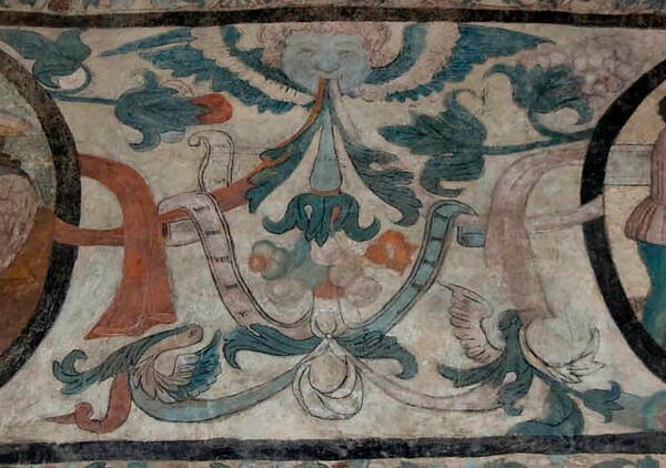 S nave wall, mural frieze grotesque - San Francisco, Nave