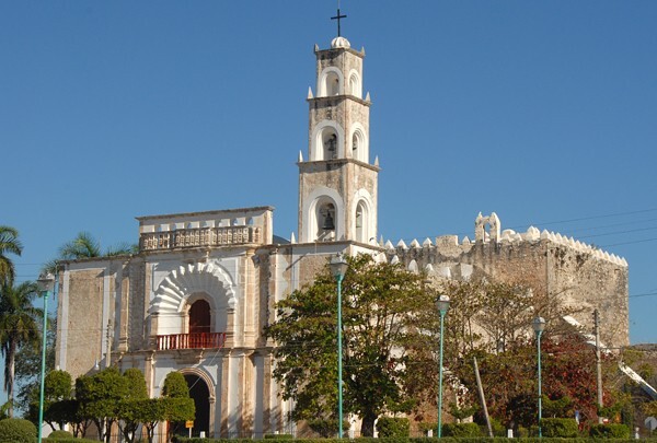 San Luis Obispo, façade & bell-tower - Calkiní, Campeche